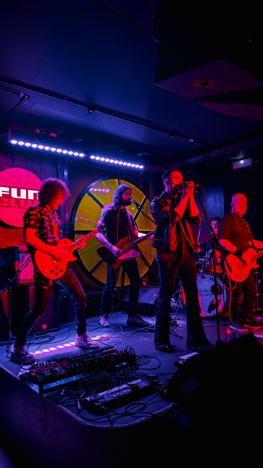 Mr. Cobol en directo en Fun Club
